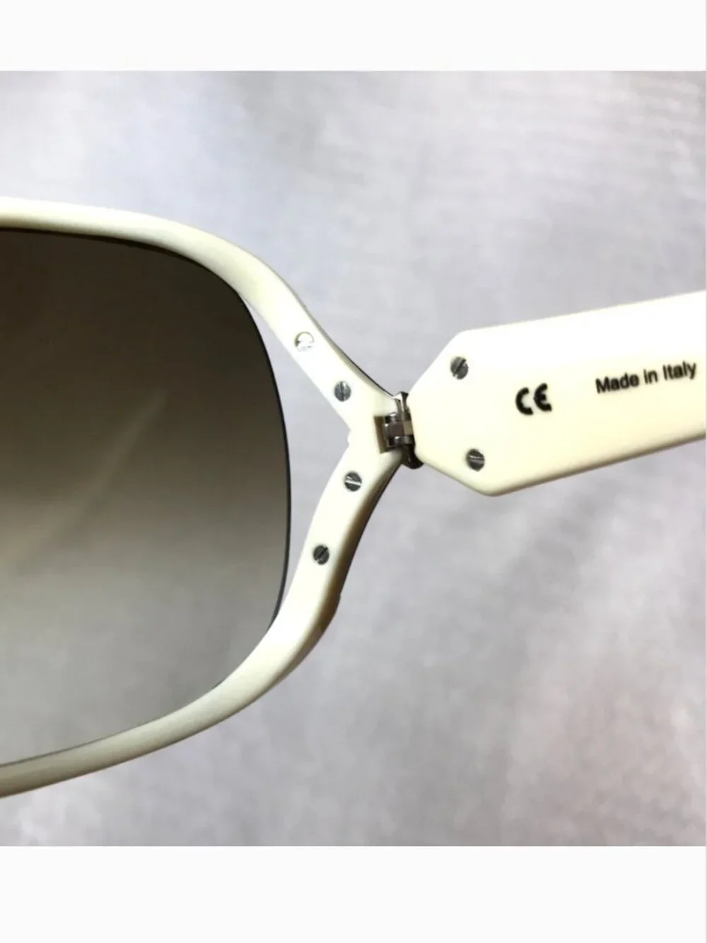 Authentic NEW Escada SES 1796 Square Light Cream Sunglasses.